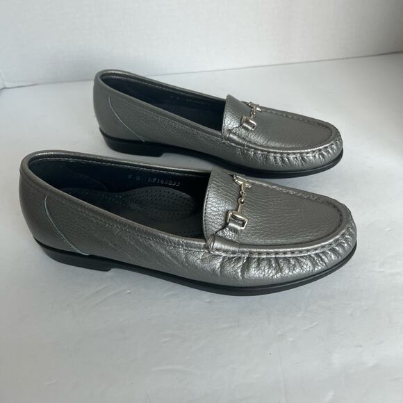 SAS Women’s Metro Tripad Silver Comfort Horsebit Leather Loafers Sz 9 Narrow - Picture 3 of 9